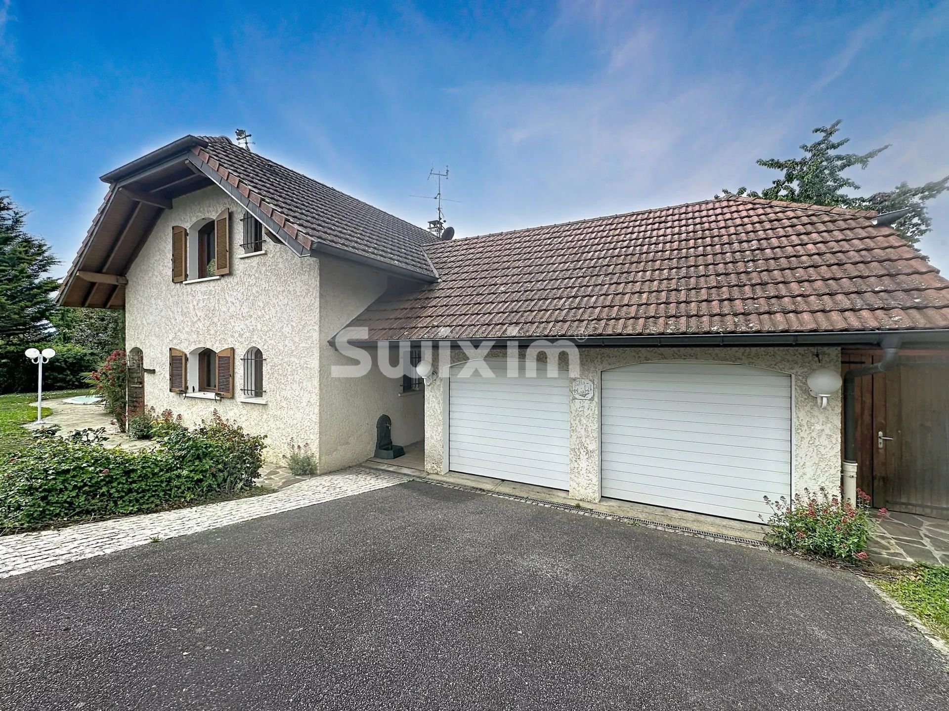 casa 6 Camere in vendita su Messery (74140)