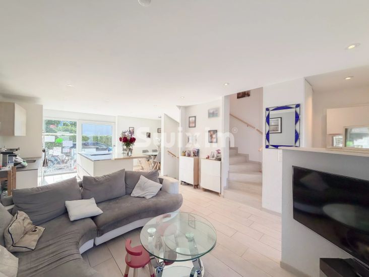 Sale House Veyrier 7&nbsp;Rooms 131&nbsp;m²