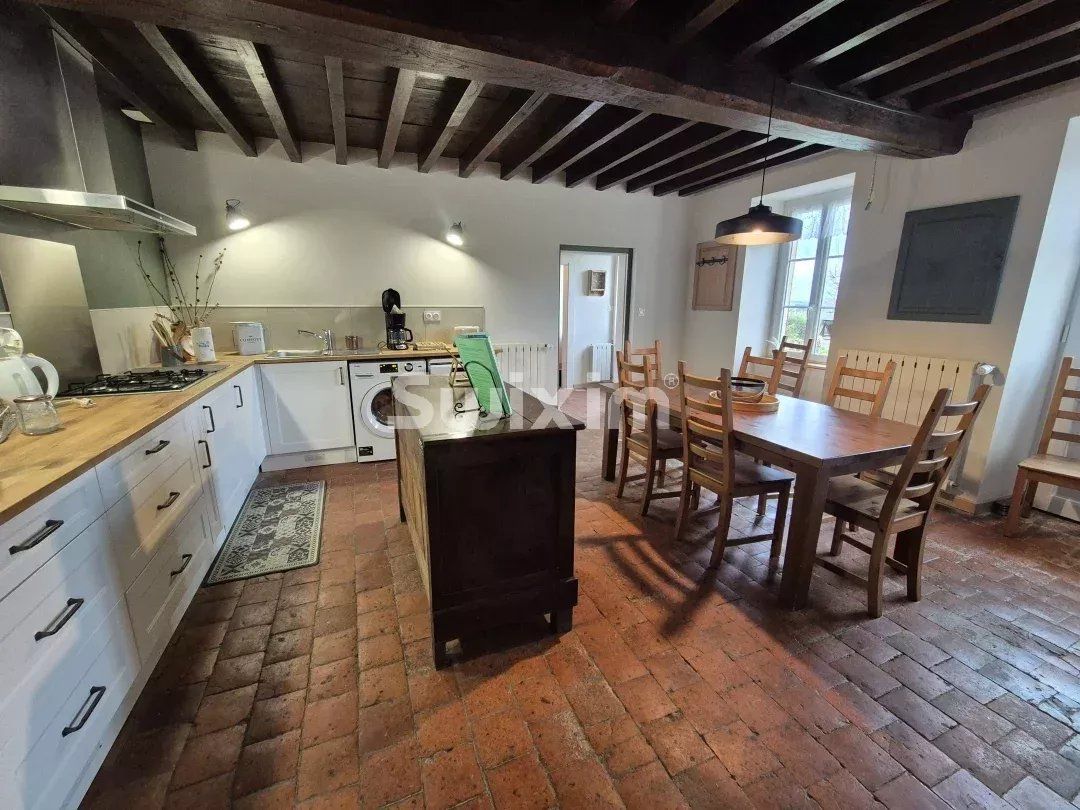 house 4 Rooms for sale on Saint-Révérien (58420)