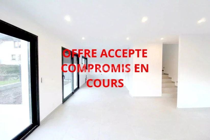 Venta Casa Scionzier 4&nbsp;Salas 104.7&nbsp;m²