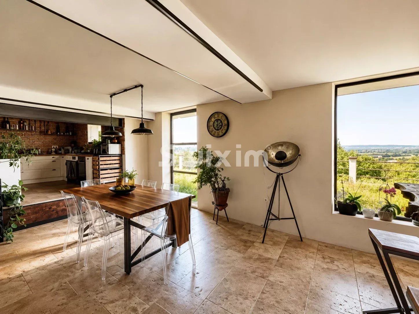 casa 6 Camere in vendita su Bollène (84500)