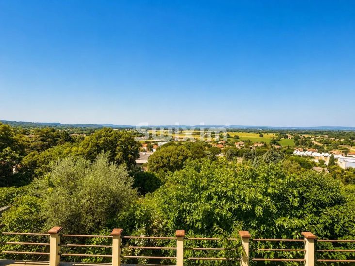 Vendita Casa Bollène 6&nbsp;Camere 160&nbsp;m²