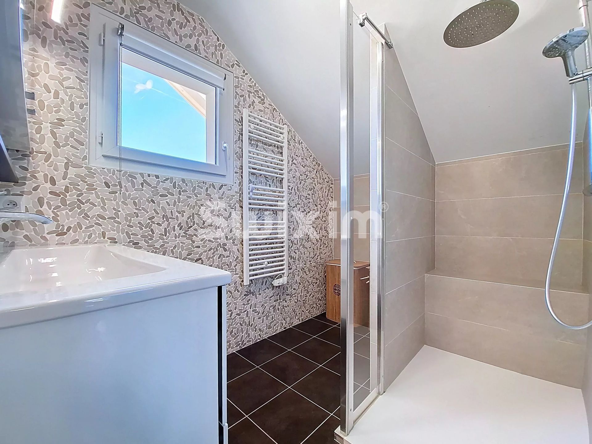 casa 7 Salas en venta en Pers-Jussy (74930)
