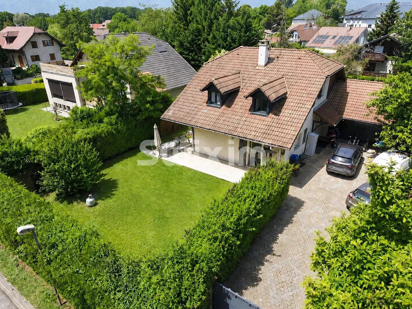 haus 5 Zimmer zum verkauf auf Ornex (01210)