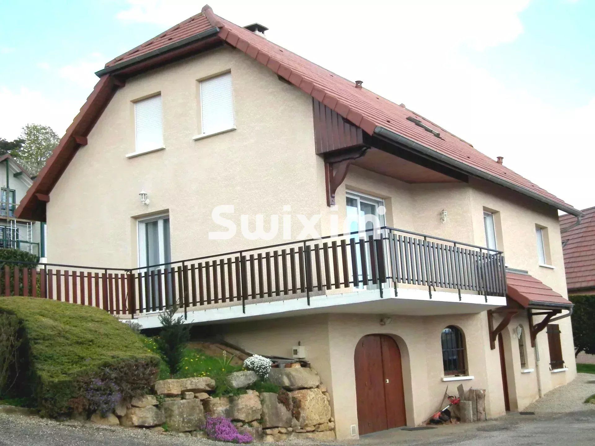 casa 7 Salas en venta en Montmorot (39570)