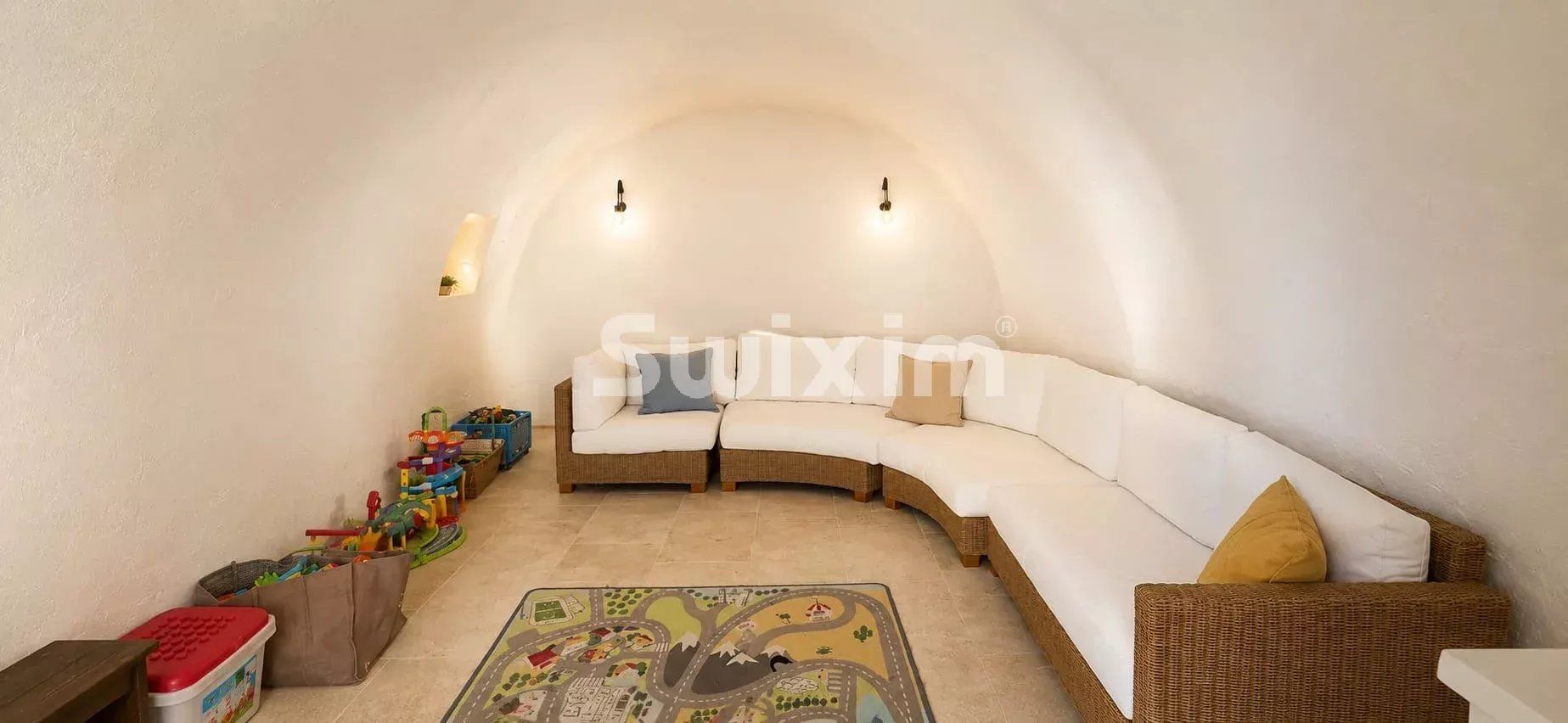 mas 11 Camere in vendita su Grignan (26230)