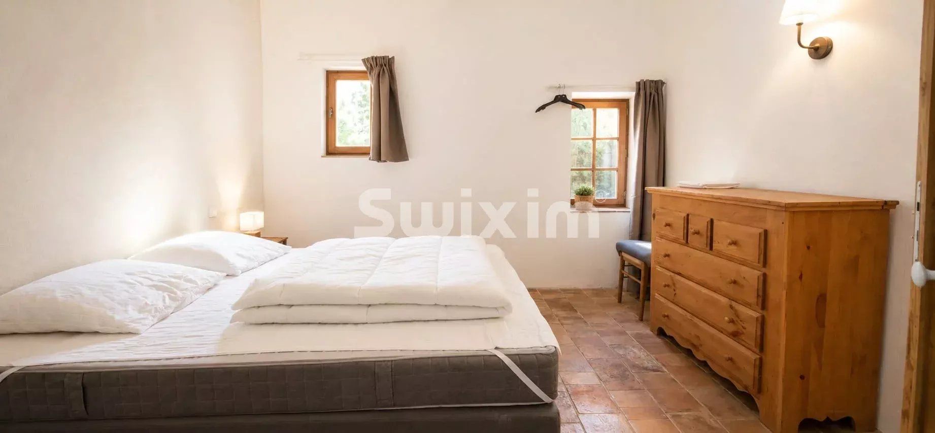 mas 11 Camere in vendita su Grignan (26230)