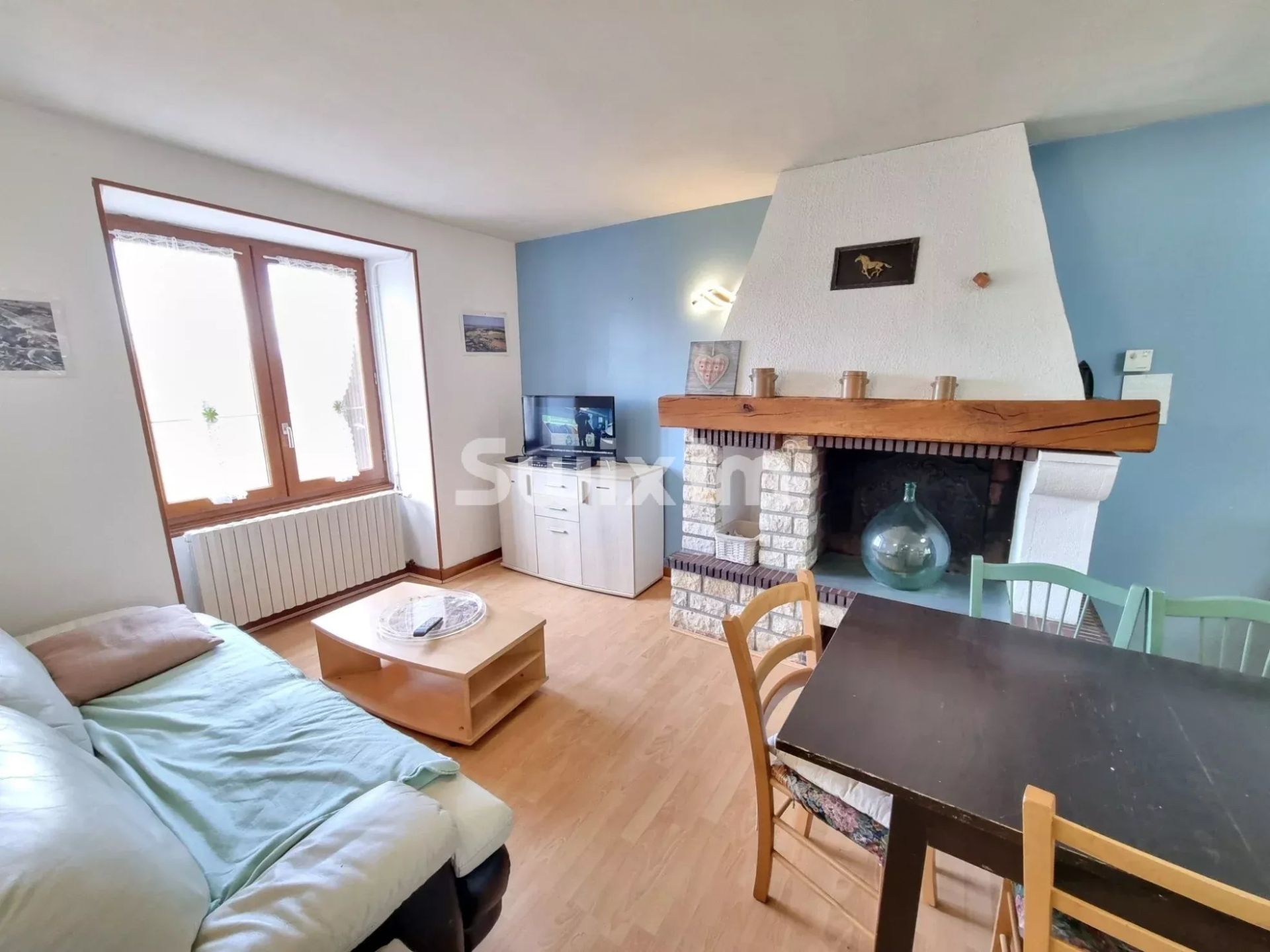 casa 6 Camere in vendita su Pousseaux (58500)