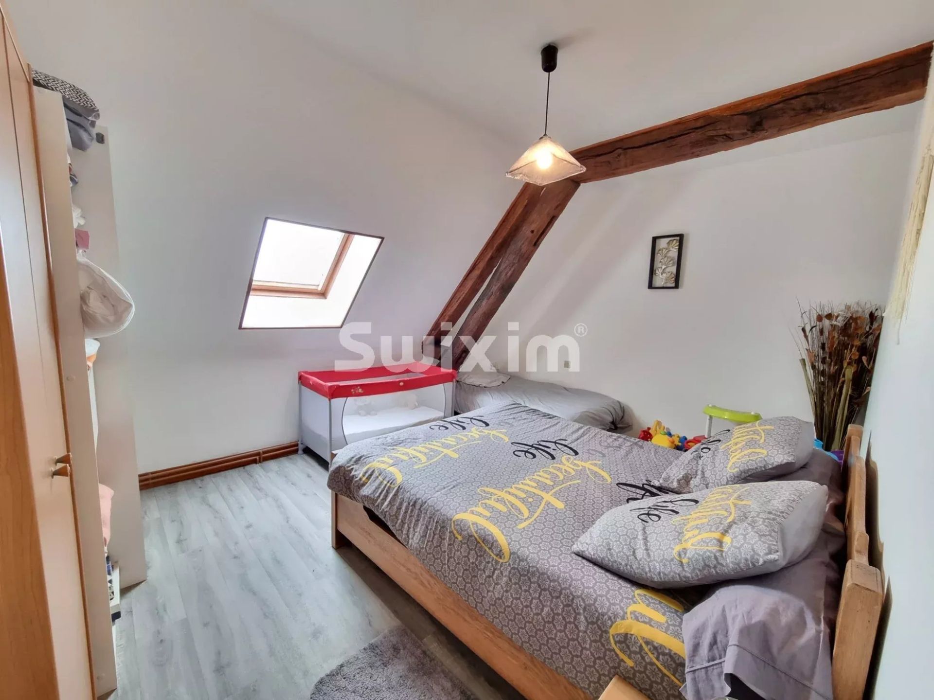 casa 6 Camere in vendita su Pousseaux (58500)