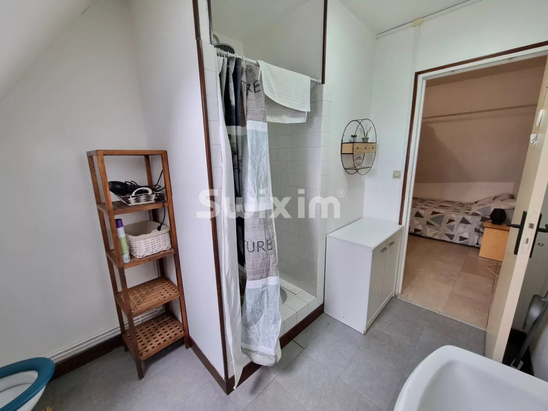 casa 6 Camere in vendita su Pousseaux (58500)