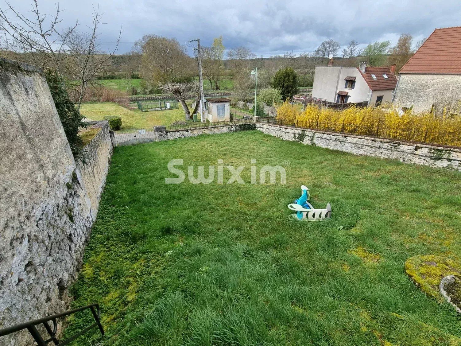 maison 6 Pièces en vente sur Pousseaux (58500)