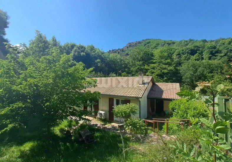 Venta Casa Villefort 4&nbsp;Salas 85.57&nbsp;m²