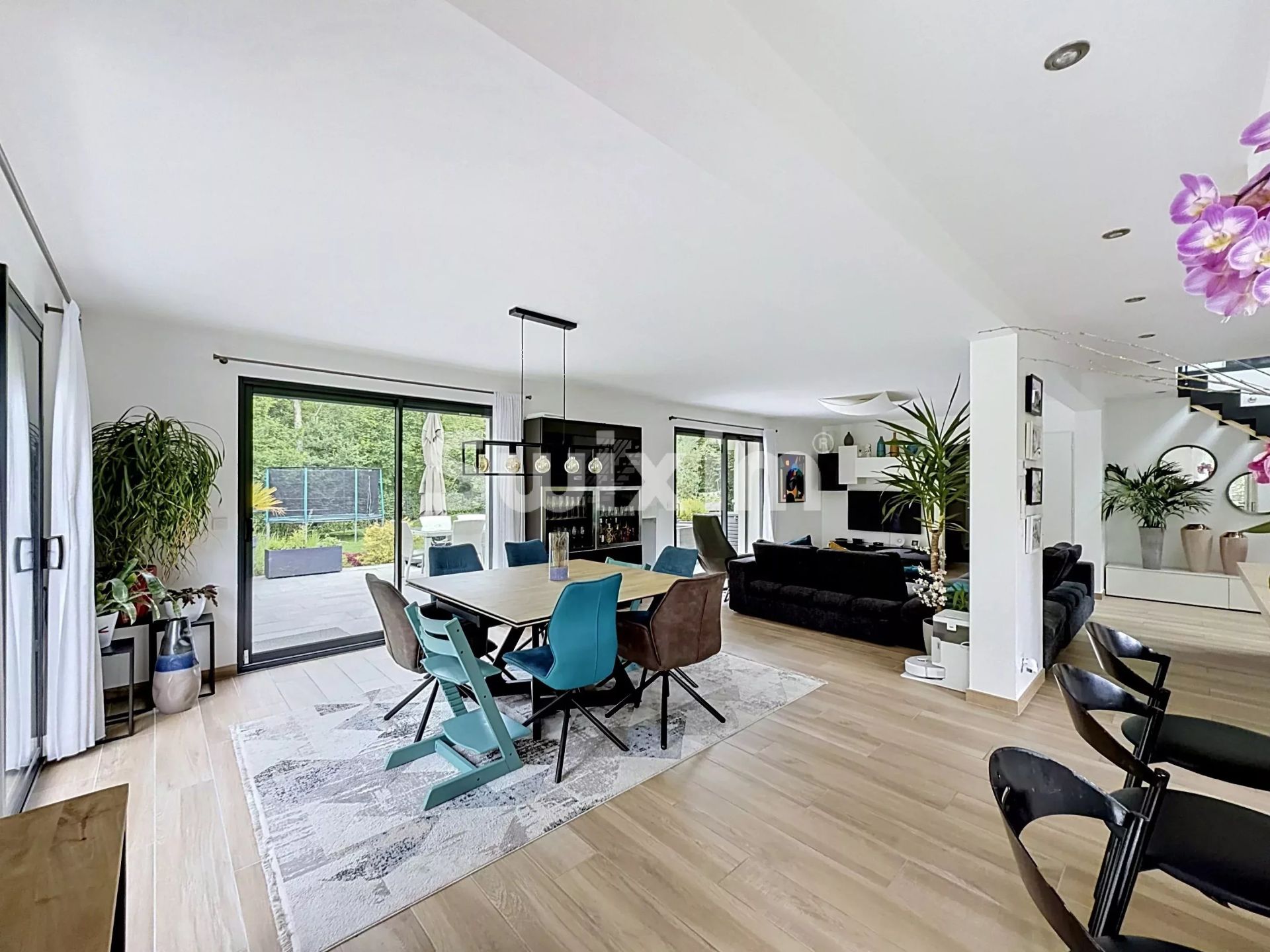 haus 7 Zimmer zum verkauf auf Saint-Genis-Pouilly (01630)