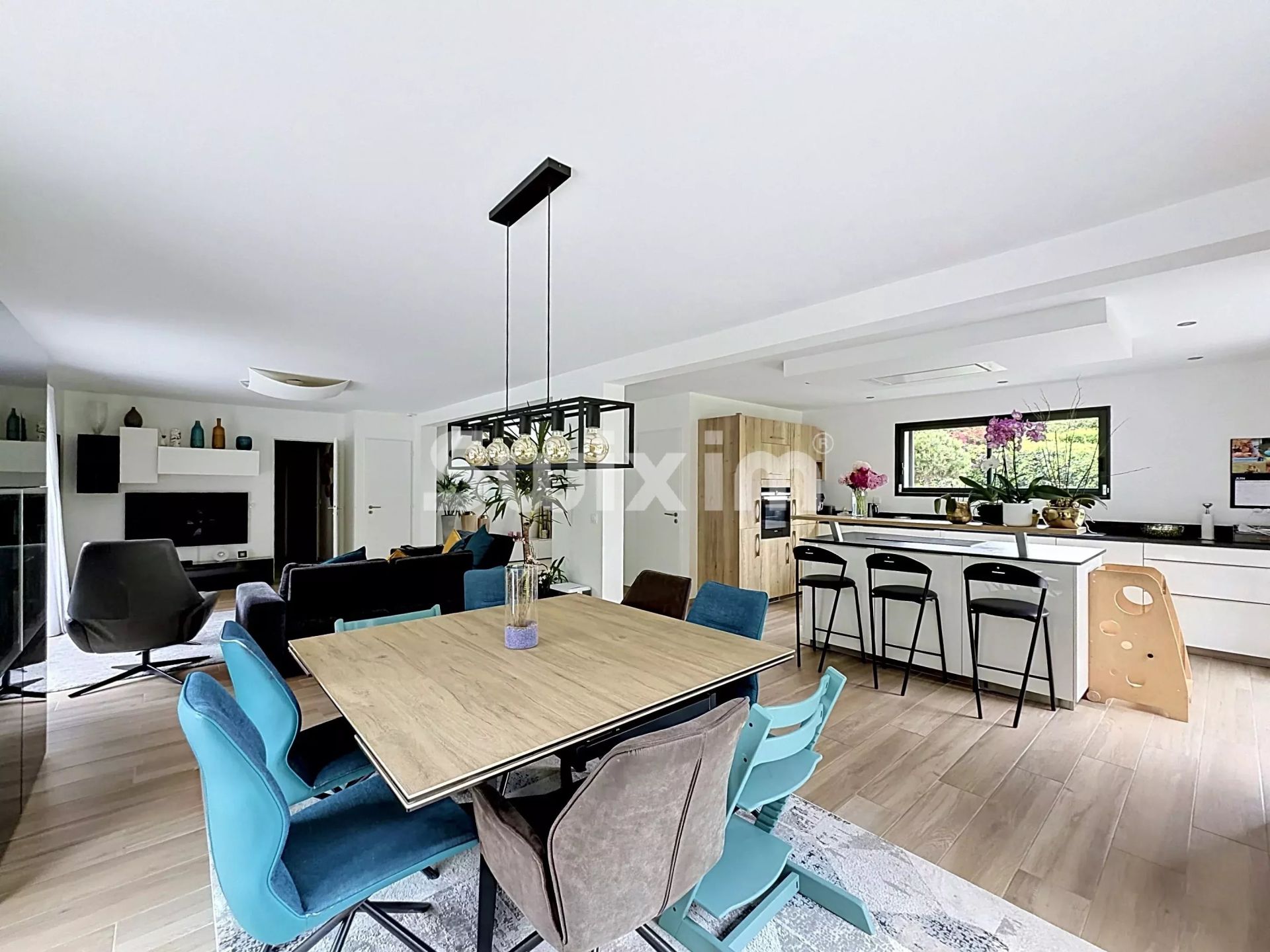 haus 7 Zimmer zum verkauf auf Saint-Genis-Pouilly (01630)
