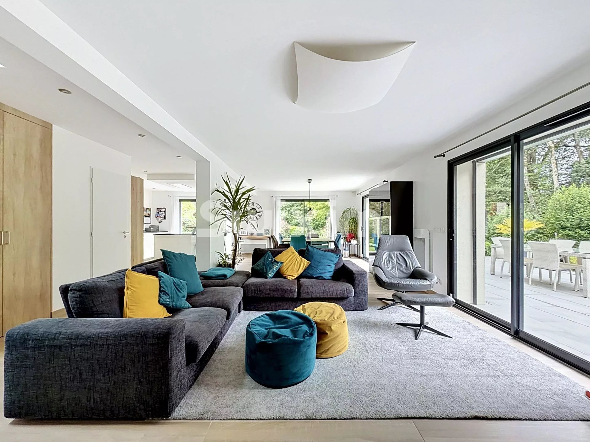 haus 7 Zimmer zum verkauf auf Saint-Genis-Pouilly (01630)