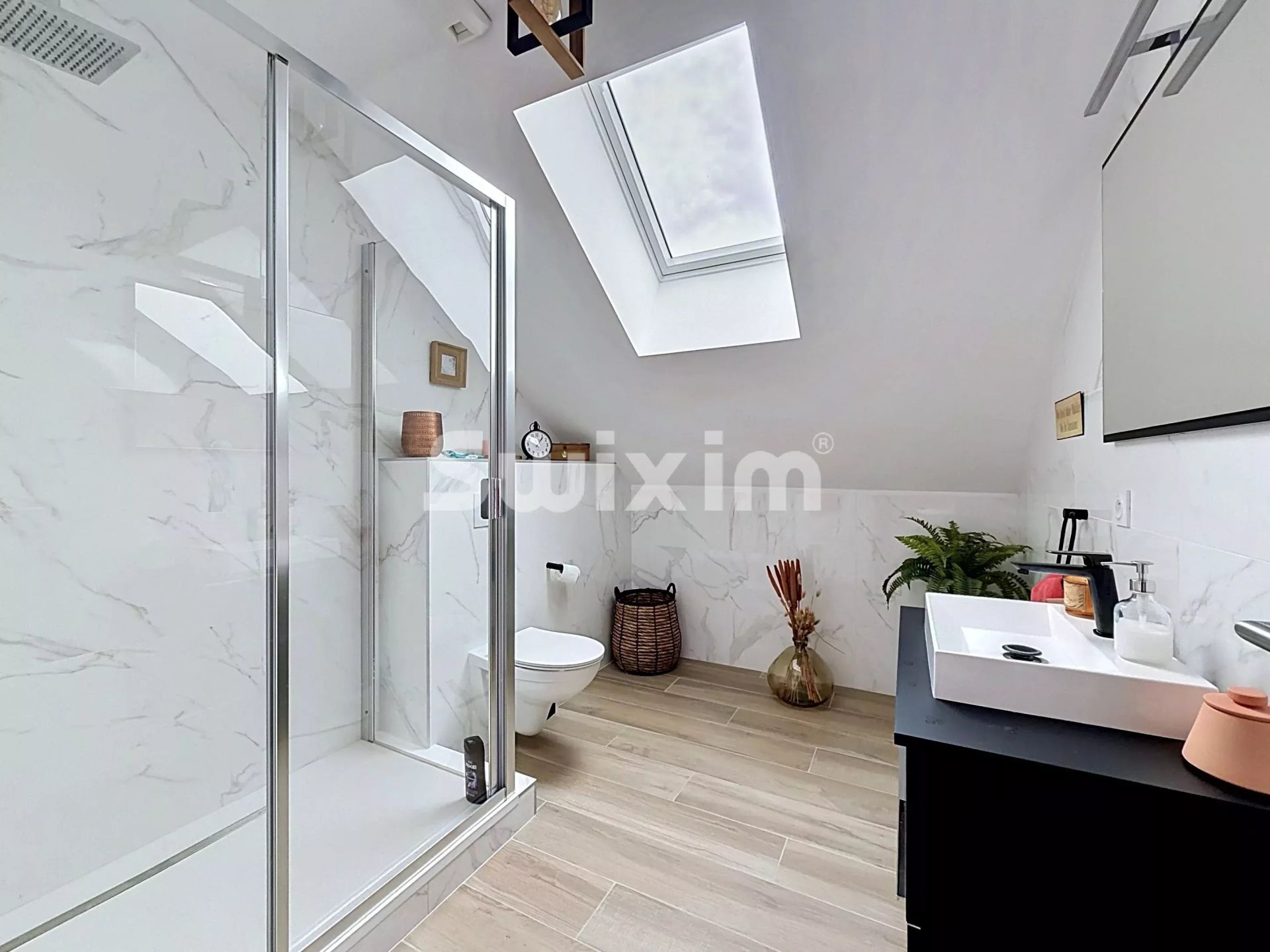 haus 7 Zimmer zum verkauf auf Saint-Genis-Pouilly (01630)