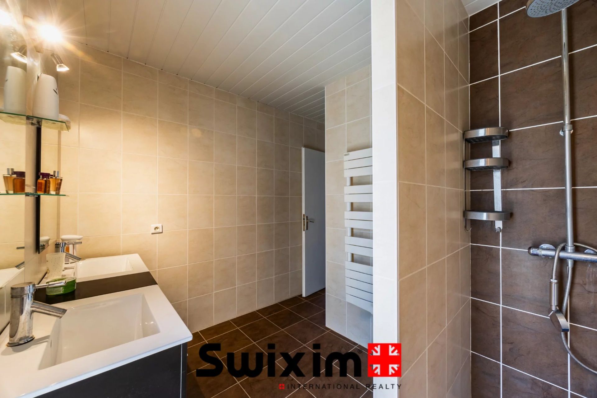 casa 8 Salas en venta en Le Haillan (33185)