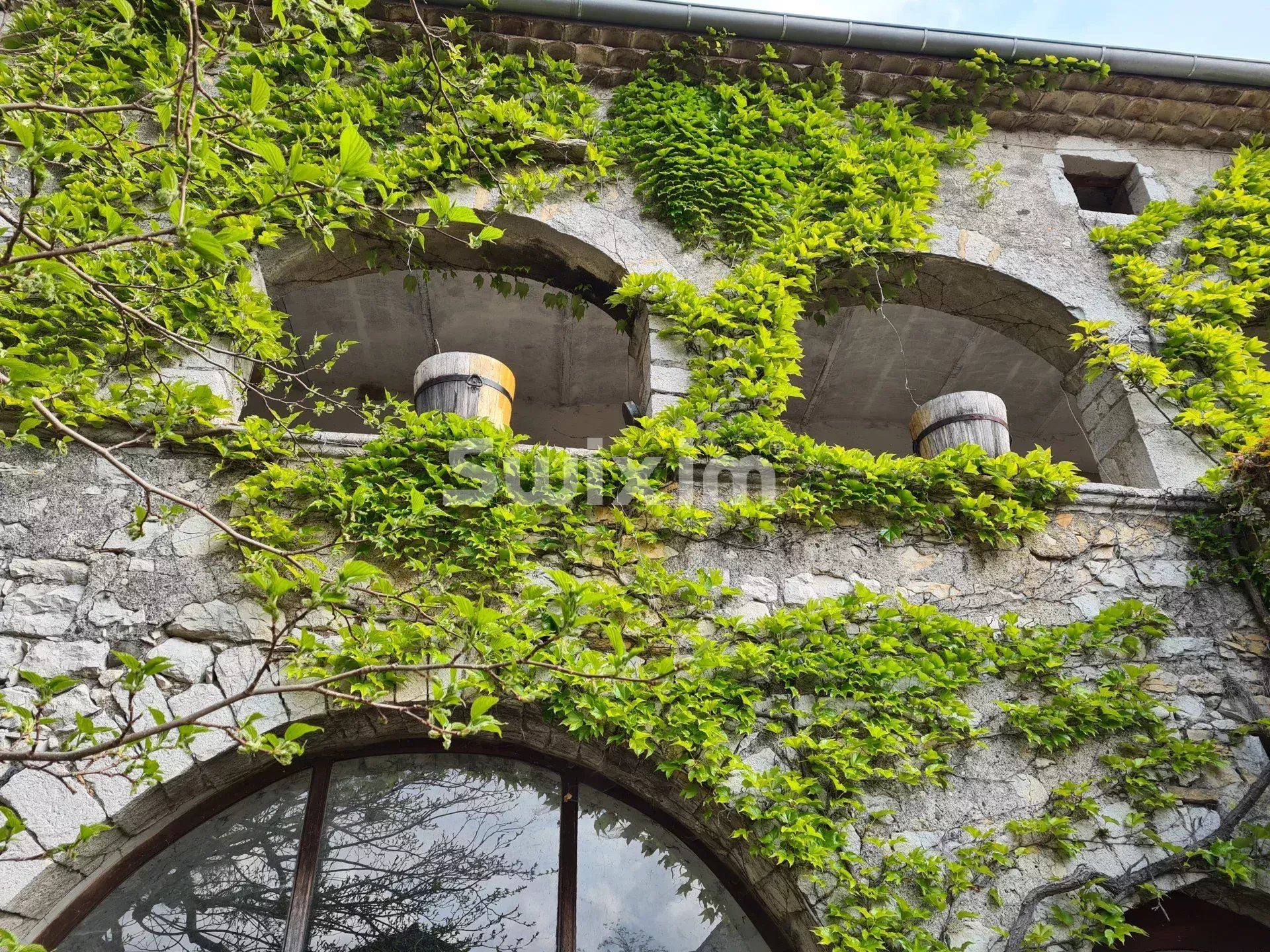 casa 10 Camere in vendita su Lavilledieu (07170)