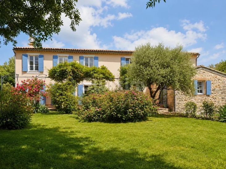 Vente Bastide Vézénobres 10&nbsp;Pièces 300&nbsp;m²