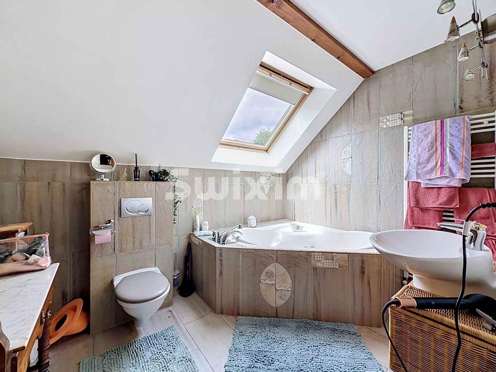 maison 6 Pièces en vente sur Farges (01550)