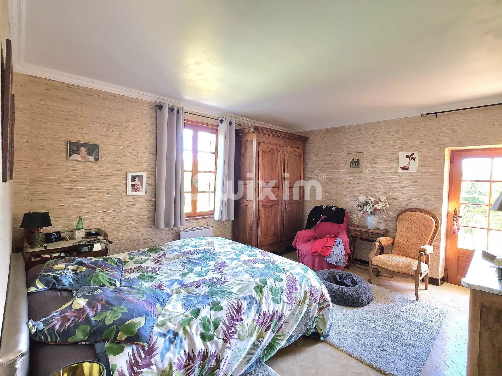 casa 10 Quartos para venda sobre Grillon (84600)