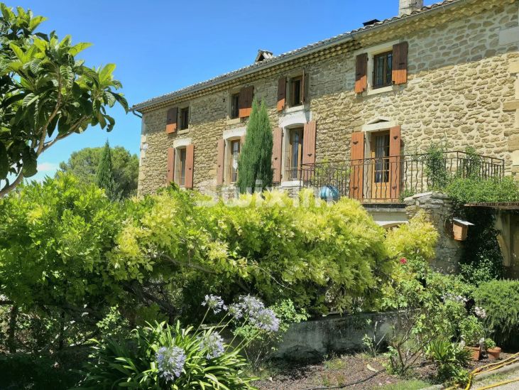 Vente Maison Grignan 10&nbsp;Pièces 257&nbsp;m²