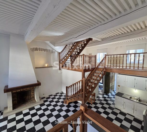 Vente Immeuble Poligny 5&nbsp;Pièces 127.67&nbsp;m²
