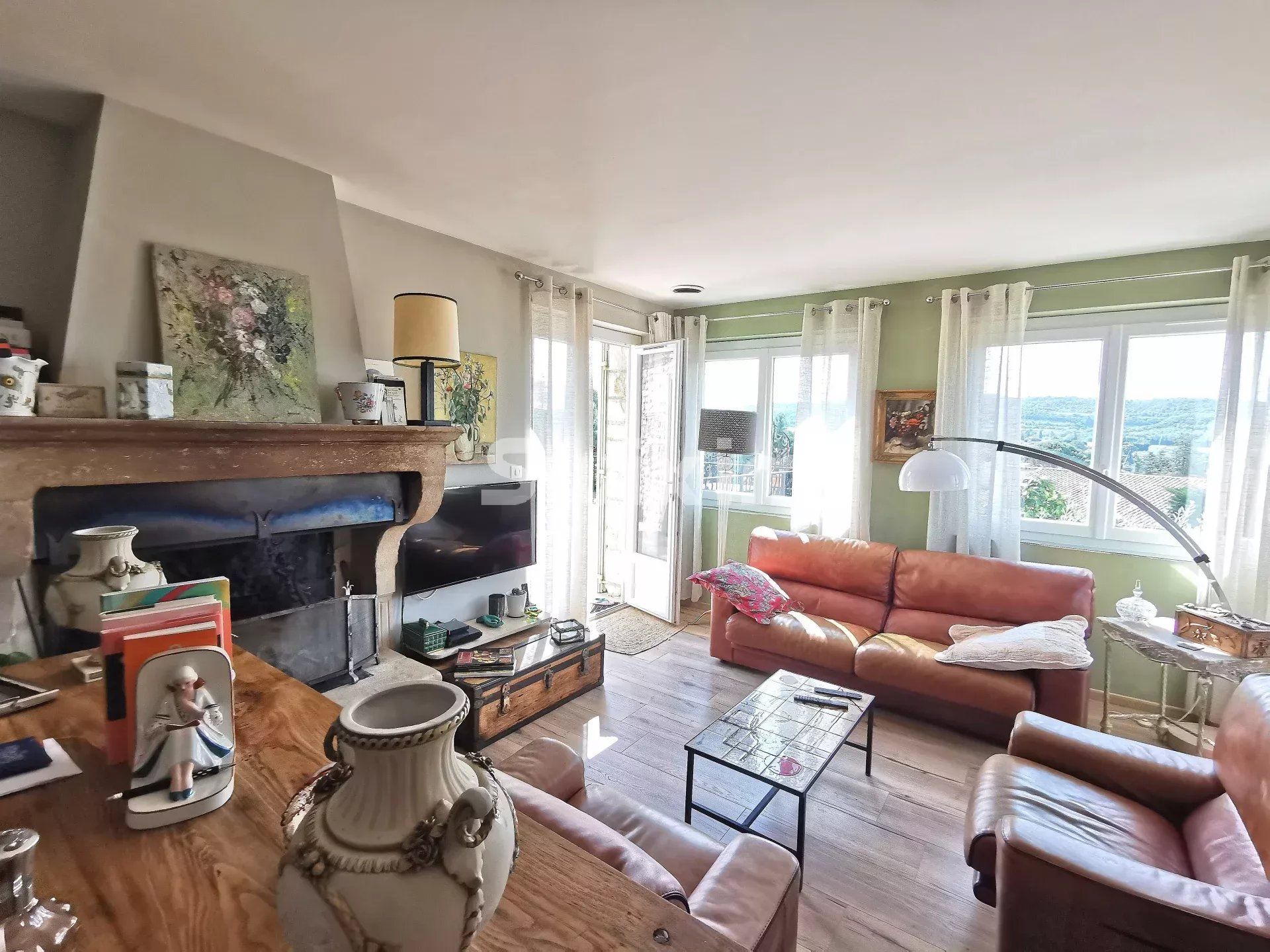 casa 8 Camere in vendita su Nyons (26110)