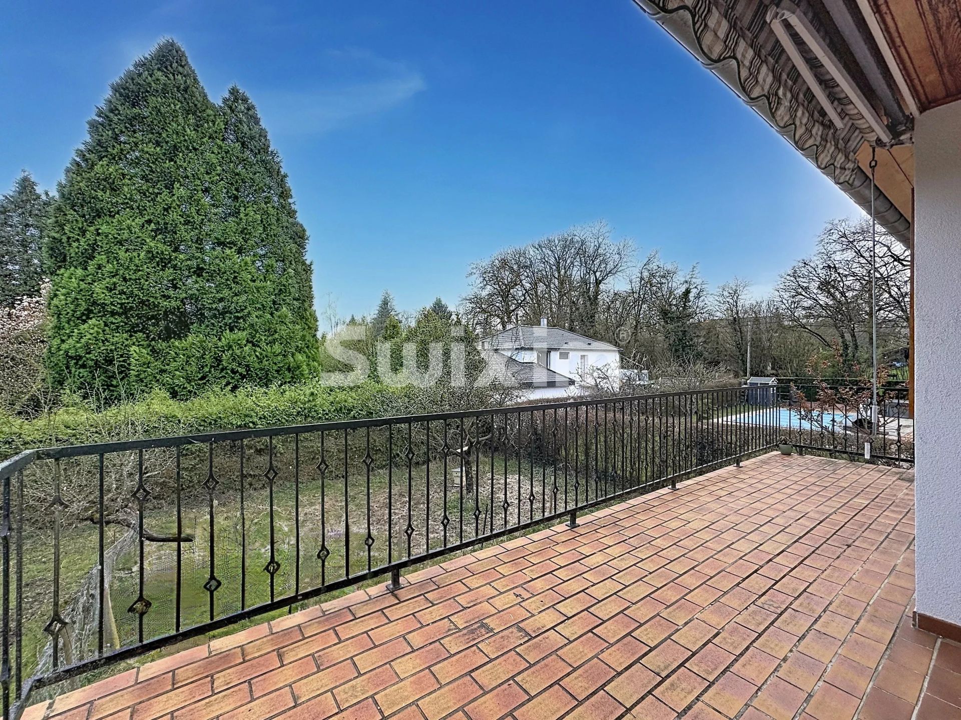 maison 5 Pièces en vente sur Saint-Genis-Pouilly (01630)