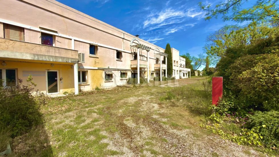 Vendita Immobile Pouzilhac 1065&nbsp;m²