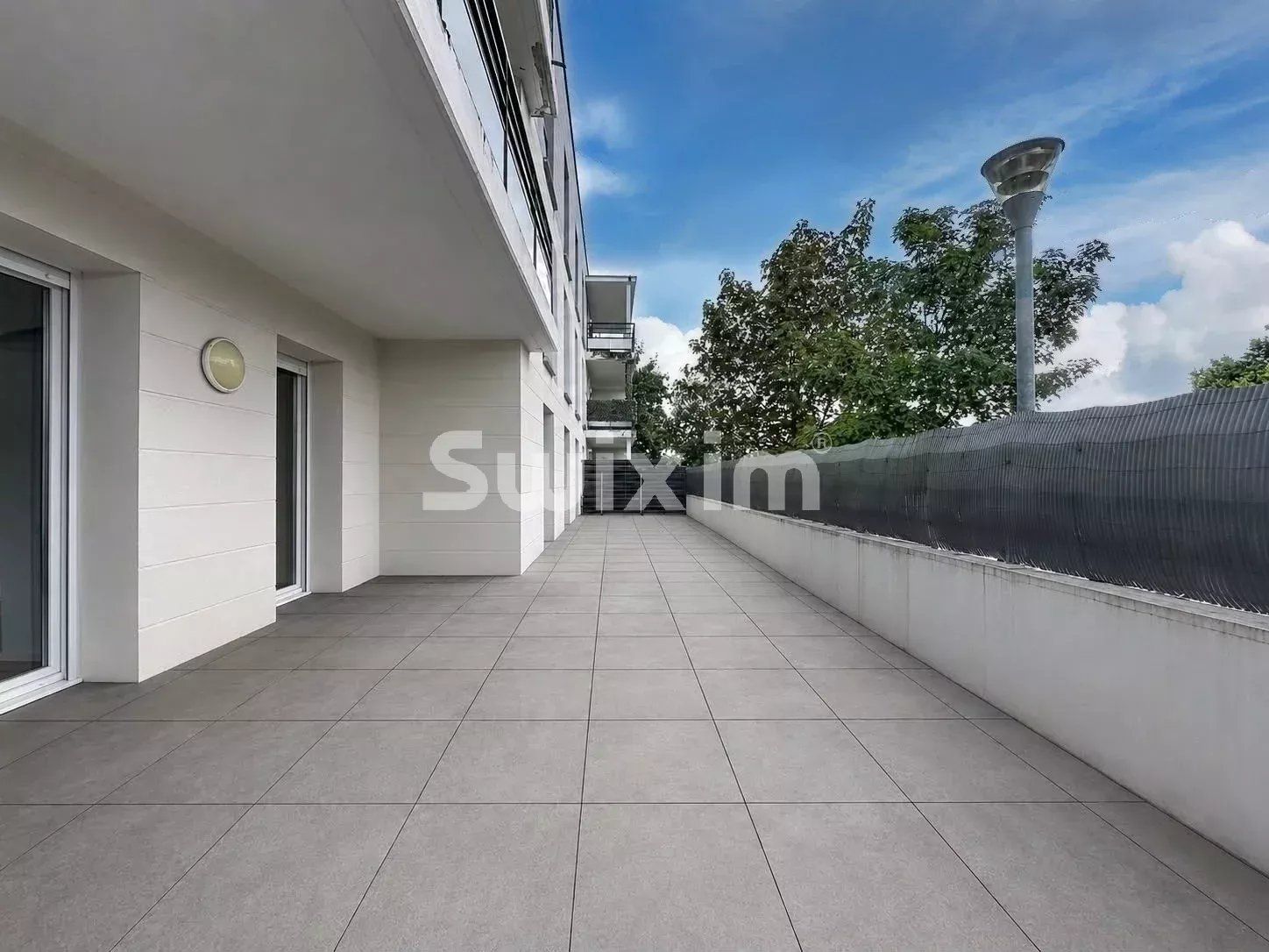 apartamento 4 Salas en alquiler en Saint-Genis-Pouilly (01630)