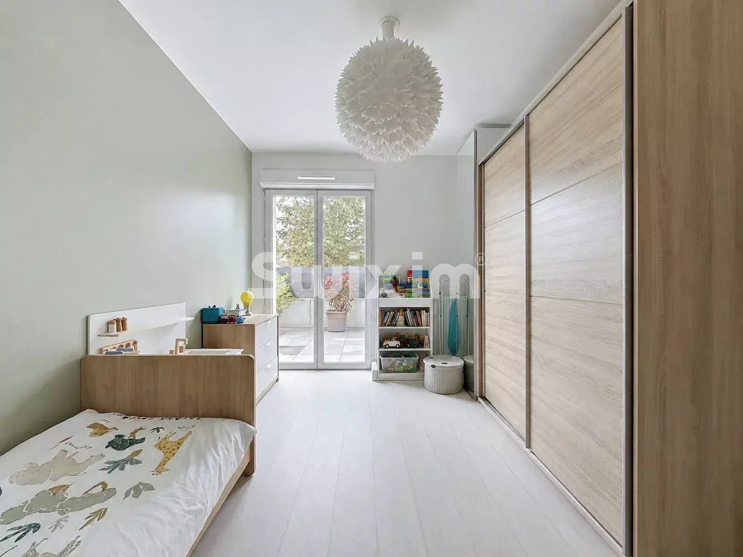 apartamento 4 Salas en alquiler en Saint-Genis-Pouilly (01630)