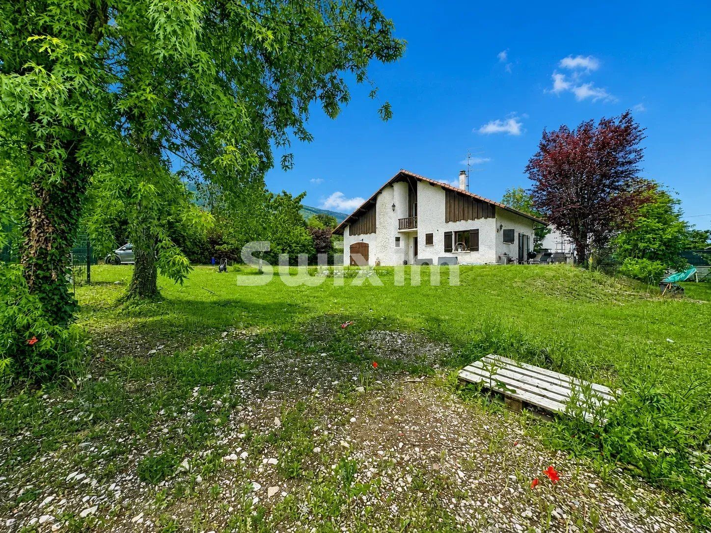 house 5 Rooms for sale on Thoiry (01710)