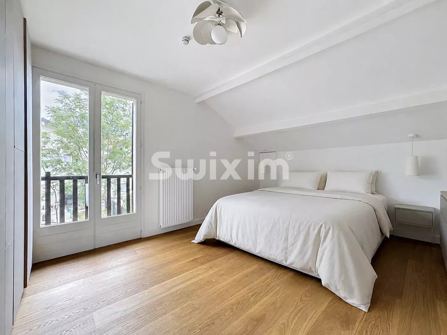 house 5 Rooms for sale on Thoiry (01710)