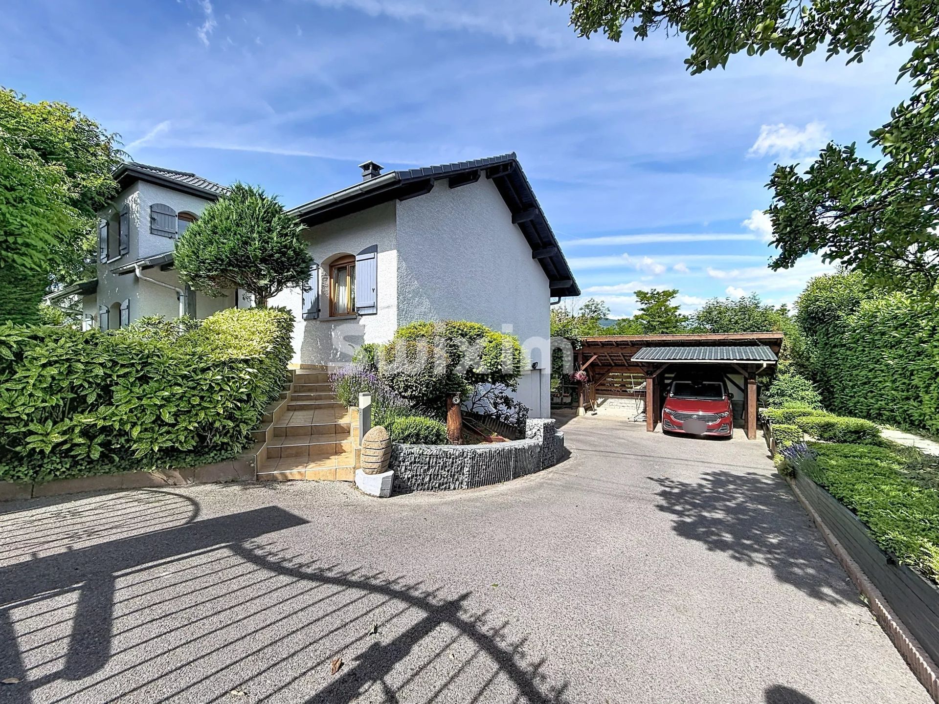 casa 5 Camere in vendita su Arthaz-Pont-Notre-Dame (74380)