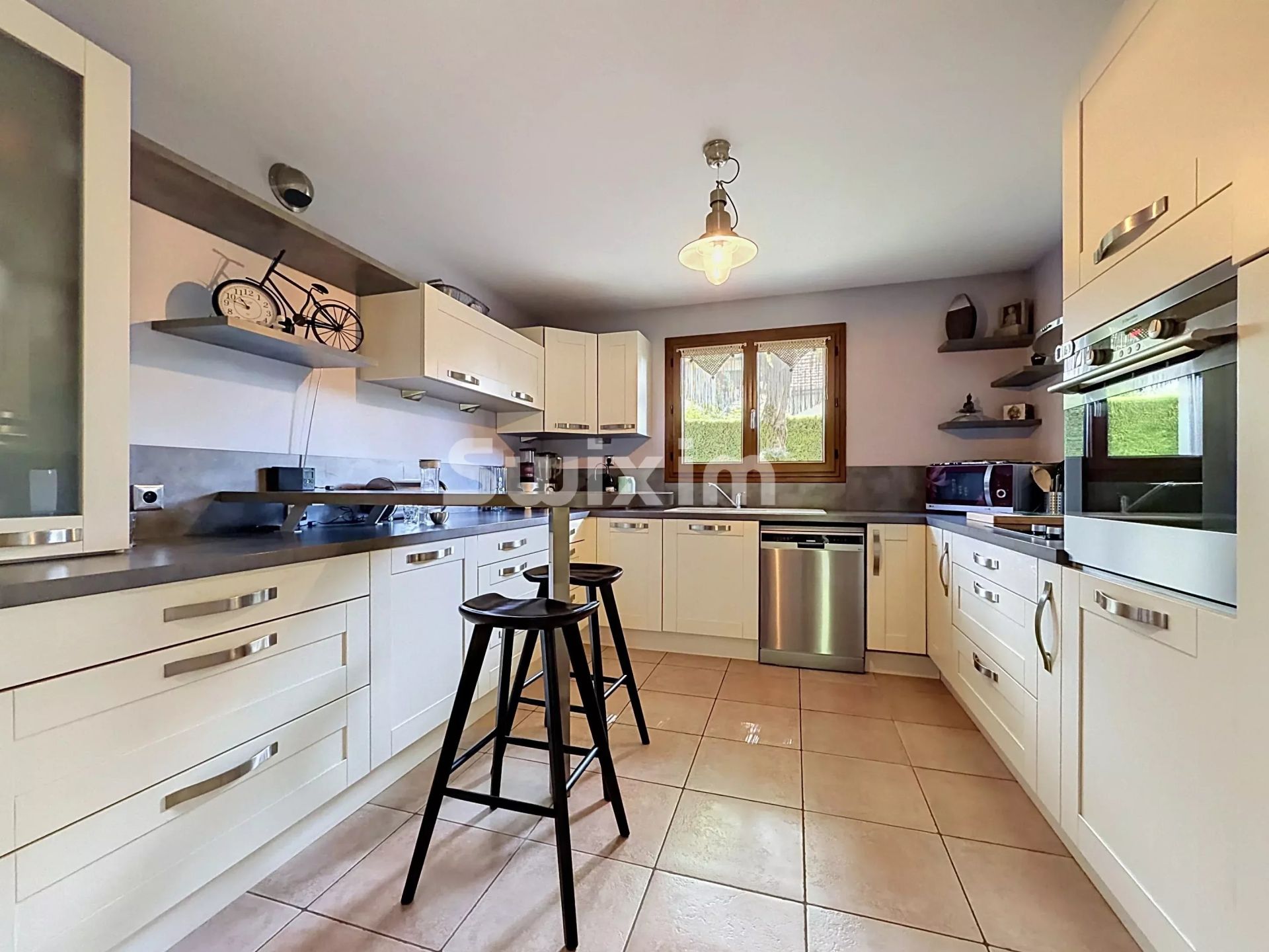 casa 5 Camere in vendita su Arthaz-Pont-Notre-Dame (74380)