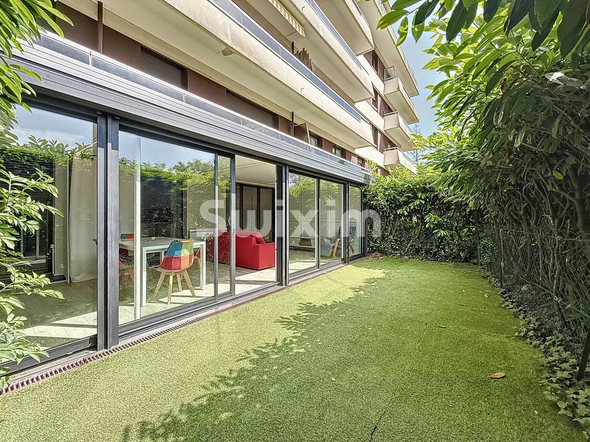 Vendita Appartamento Ferney-Voltaire 3&nbsp;Camere 82&nbsp;m²