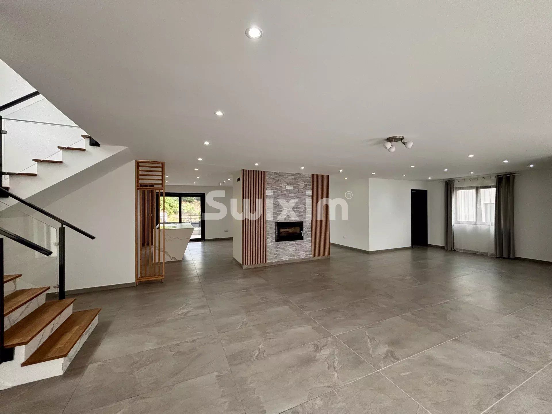 casa 7 Camere in vendita su Colmar (68000)