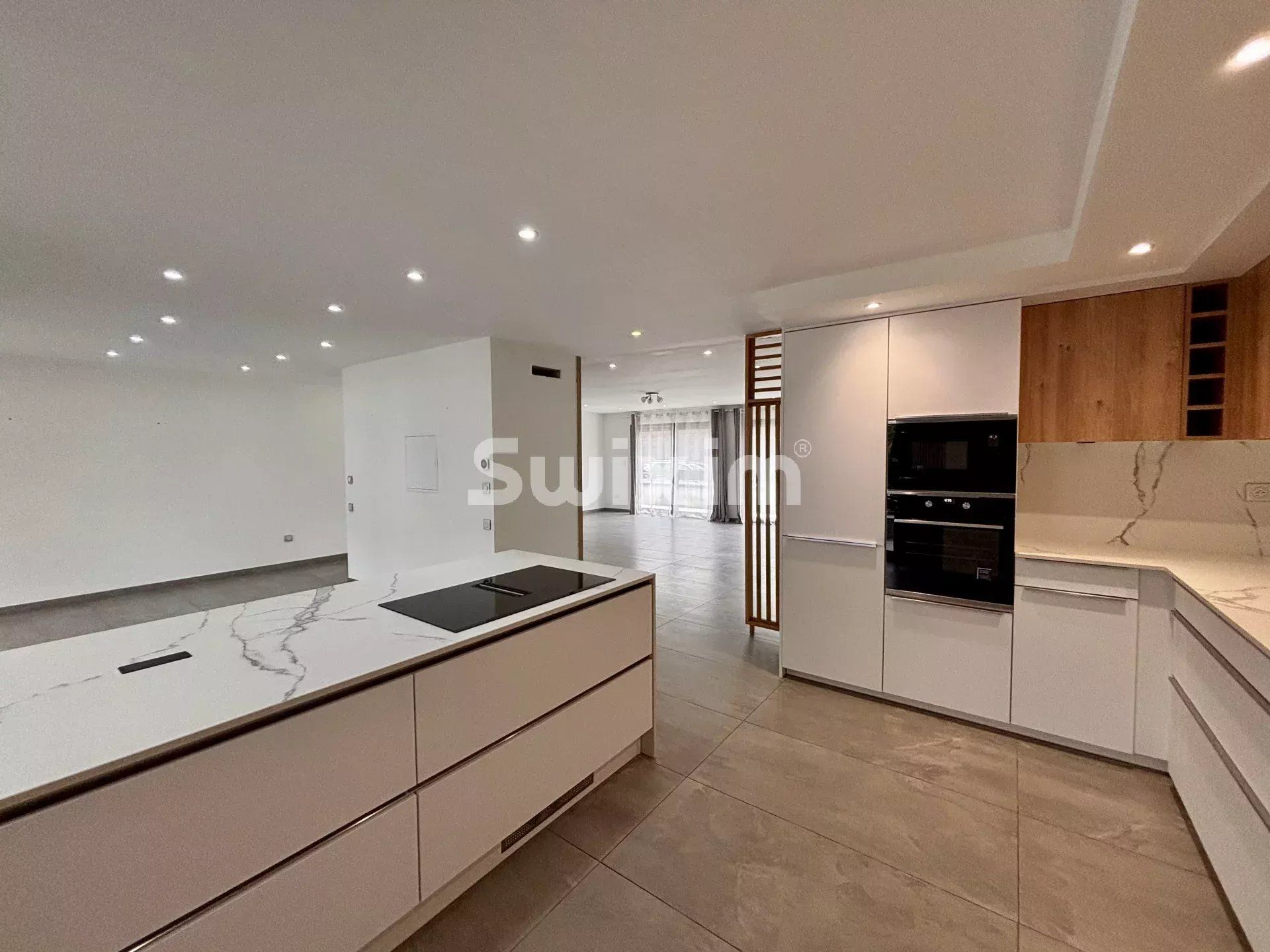 casa 7 Camere in vendita su Colmar (68000)