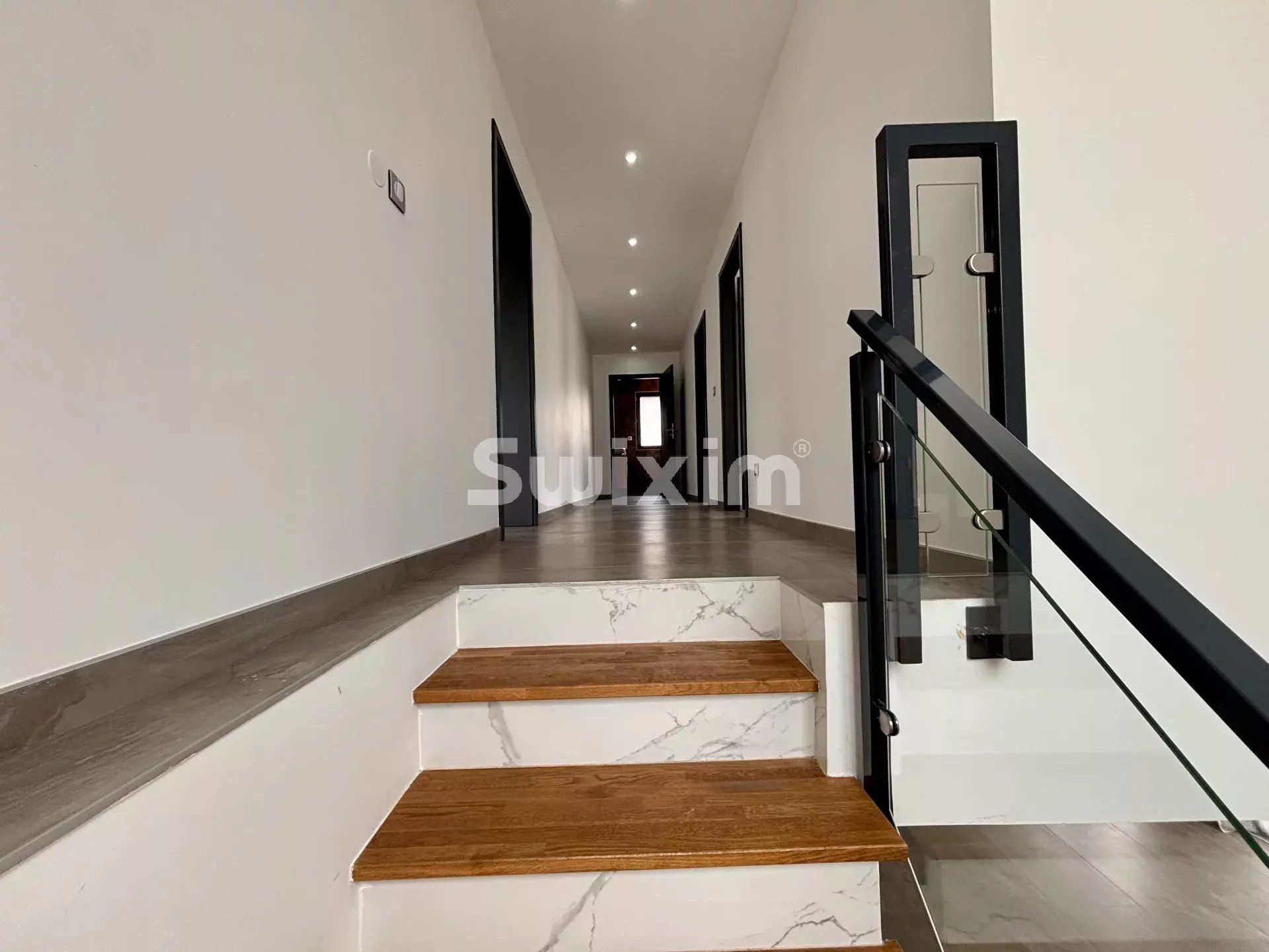 casa 7 Camere in vendita su Colmar (68000)