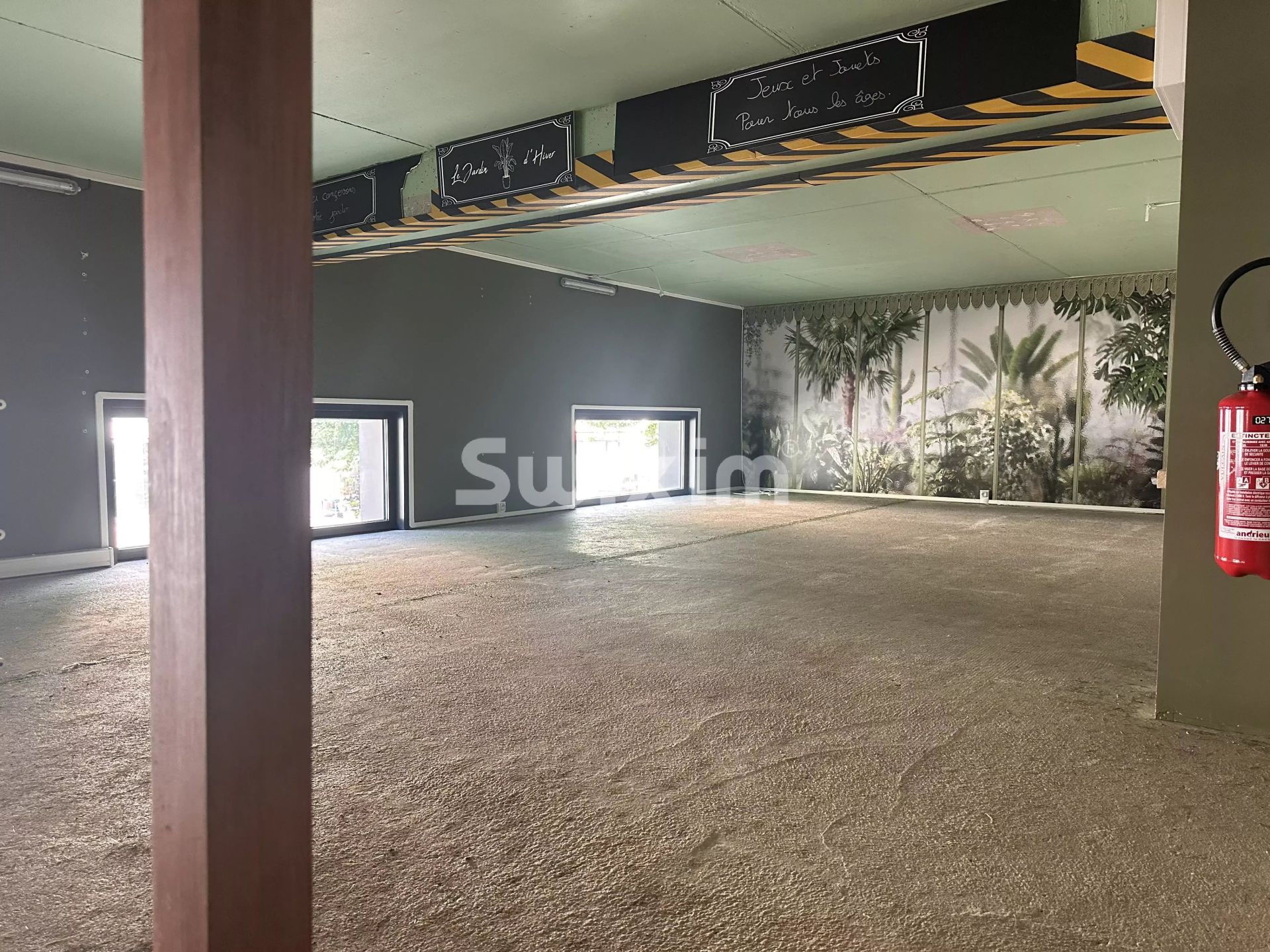 locale commerciale 2 Camere in affitto su Bourg-en-Bresse (01000)