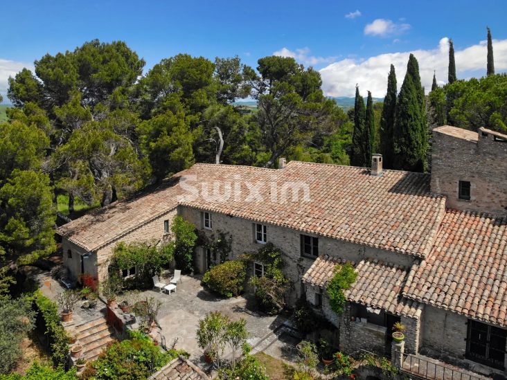 Vente Propriété Entrevennes 20&nbsp;Pièces 1000&nbsp;m²