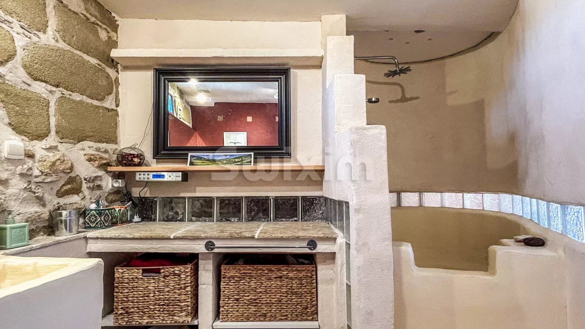 casa 5 Camere in vendita su Uzès (30700)