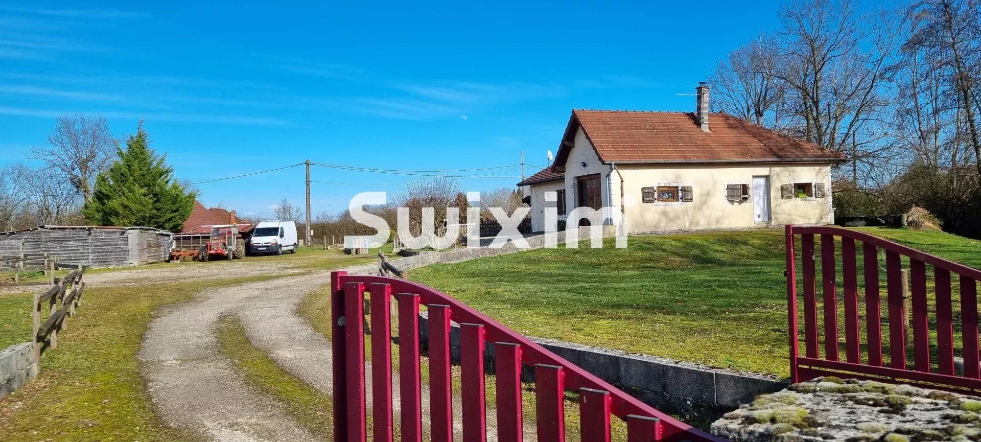 casa 5 Camere in vendita su Bletterans (39140)