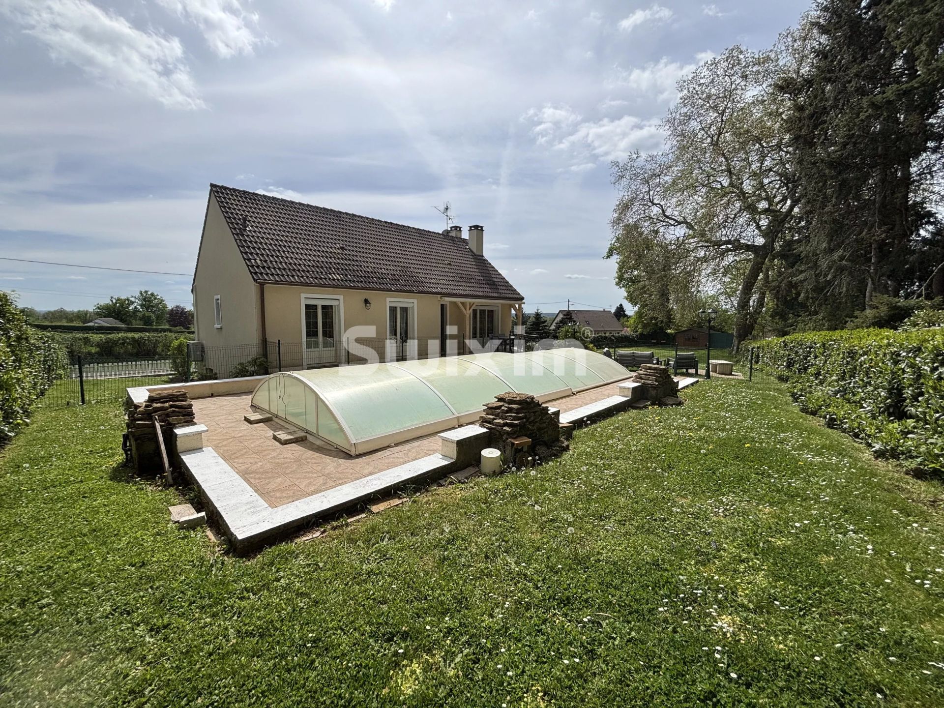 casa 11 Camere in vendita su Sauvigny-le-Bois (89200)