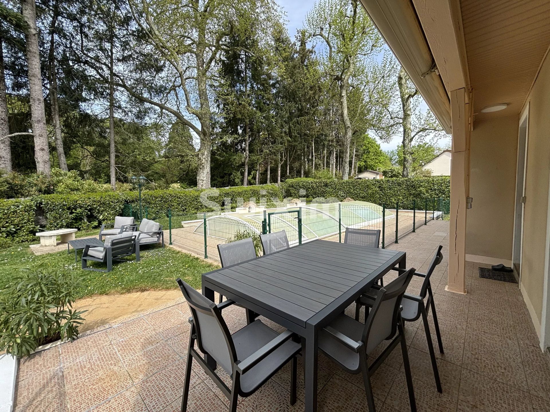 casa 11 Camere in vendita su Sauvigny-le-Bois (89200)