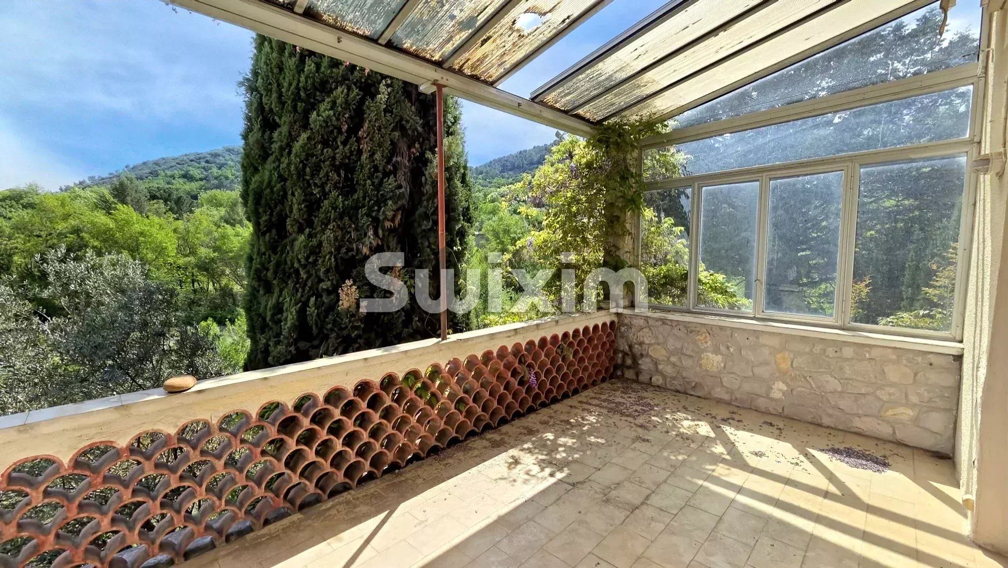 casa 5 Camere in vendita su Vaison-la-Romaine (84110)