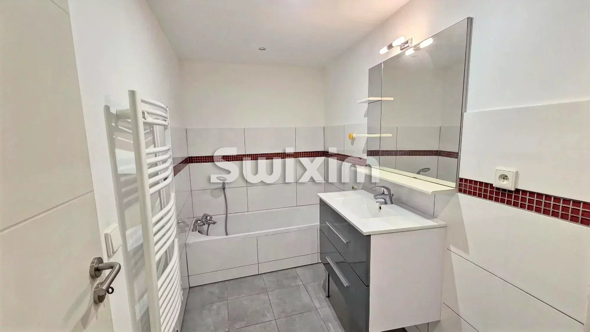 appartamento 4 Camere in vendita su Mondragon (84430)