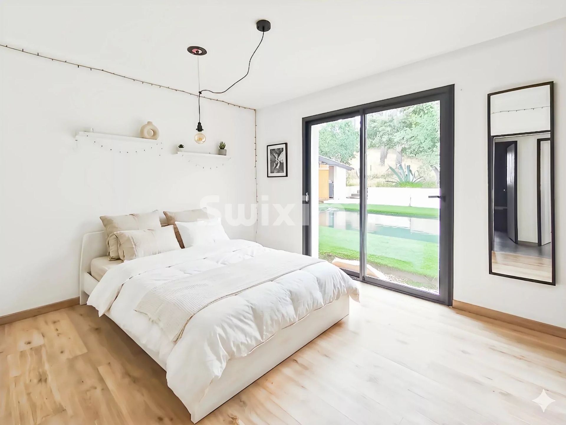 casa 7 Camere in vendita su Mornas (84550)