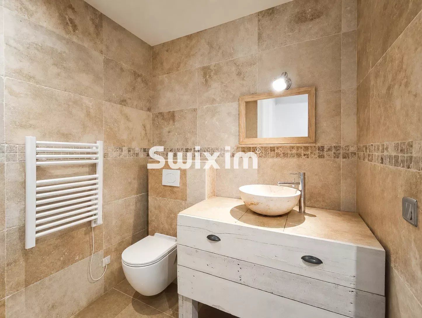 casa 7 Camere in vendita su Mornas (84550)
